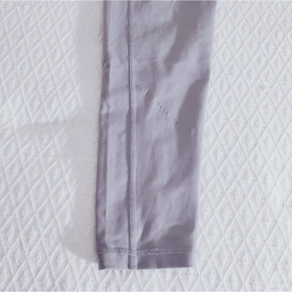 Victoria's Secret - Victoria Sport "Knockout" Mesh Back Ballerina strap Legging- - Picture 9 of 9